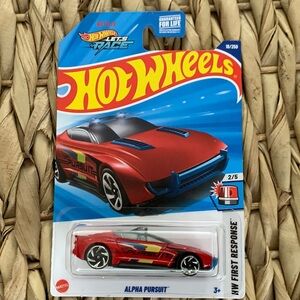 Alpha Pursuit Hot Wheels First Response Emergency Rescue Police Car Hotwheels 🆕